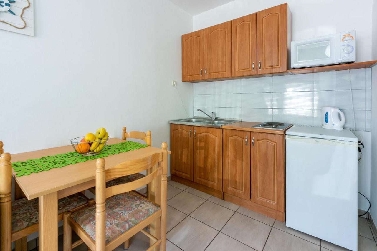 Apartments Ratko ยาดราโนโว ภายนอก รูปภาพ