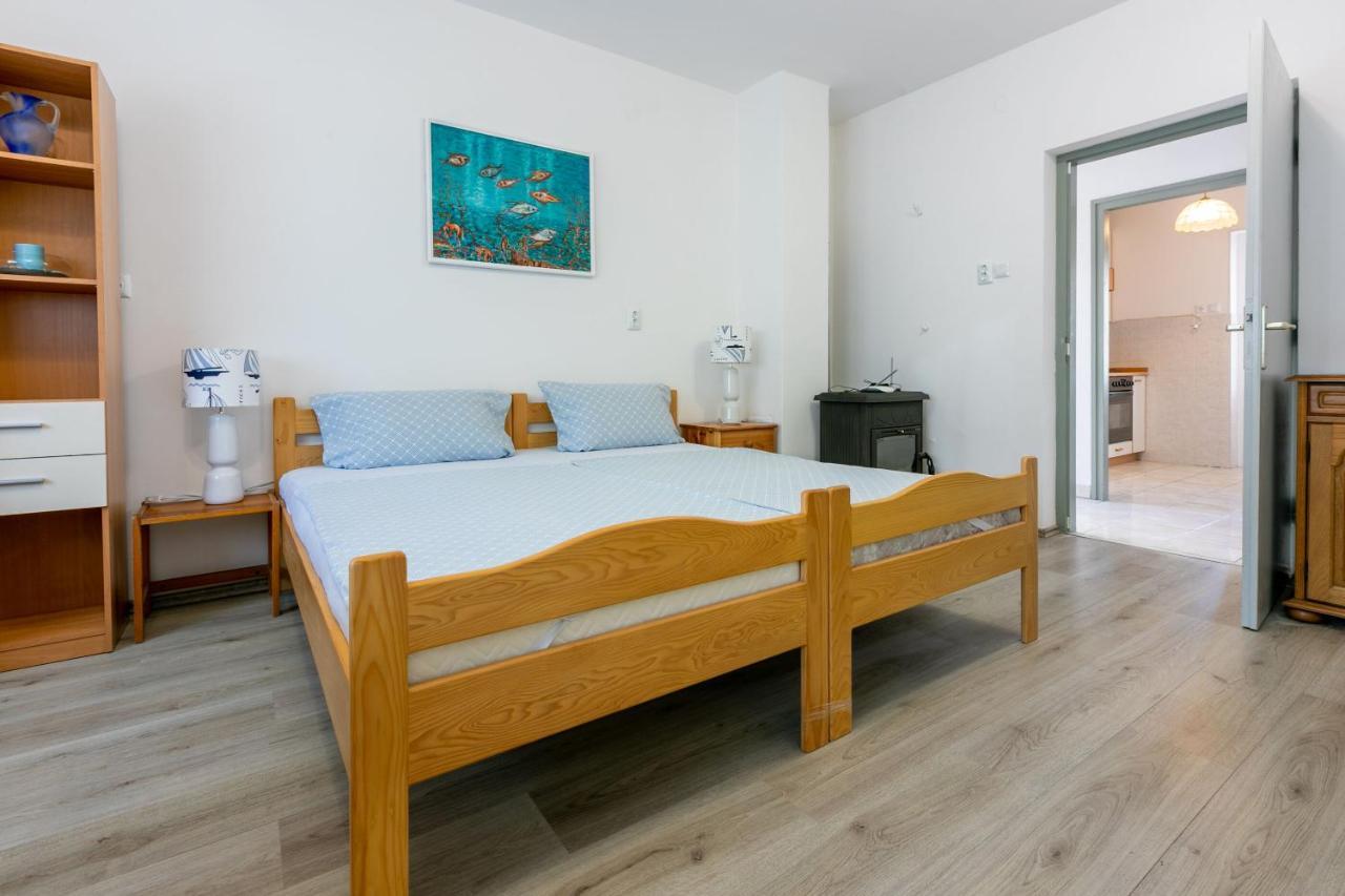 Apartments Ratko ยาดราโนโว ภายนอก รูปภาพ