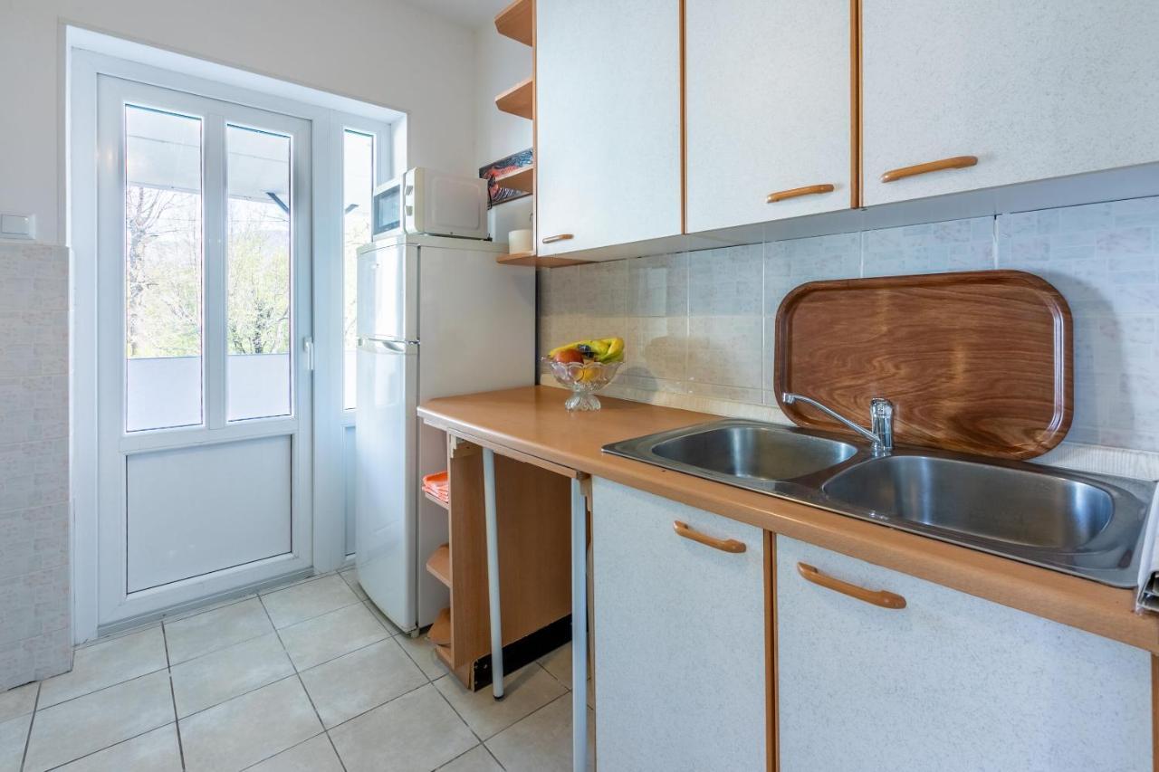 Apartments Ratko ยาดราโนโว ภายนอก รูปภาพ