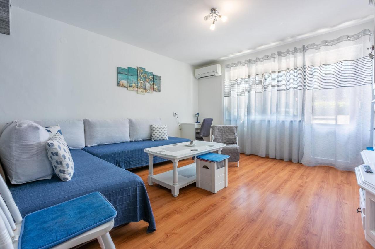 Apartments Ratko ยาดราโนโว ภายนอก รูปภาพ