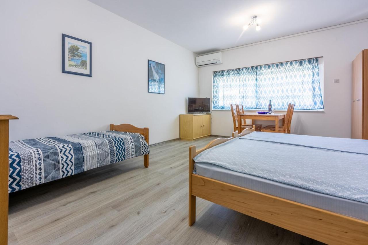 Apartments Ratko ยาดราโนโว ภายนอก รูปภาพ